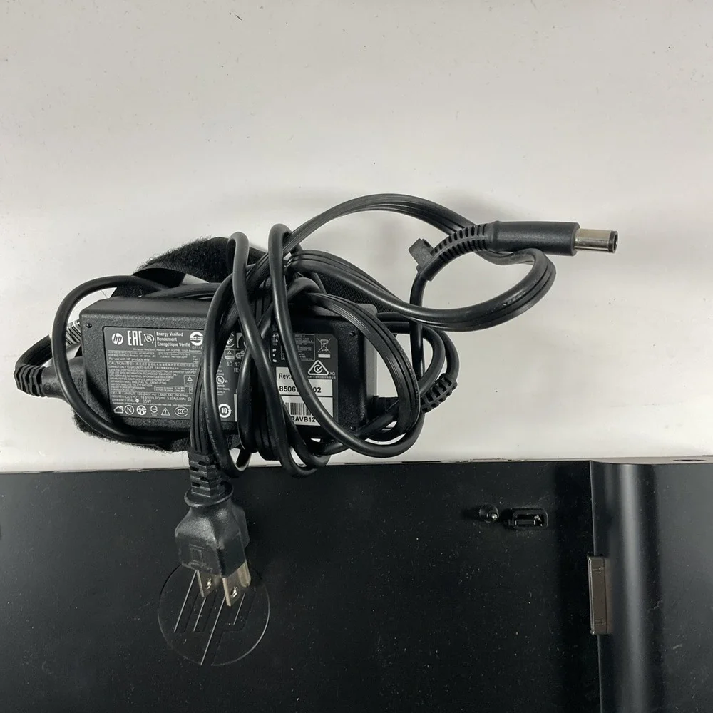 HP 2013 EliteBook UltraSlim Docking Station w/ 65W OEM Adapter KR351